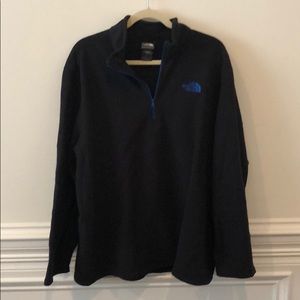 North Face 1/4 fleece pull over worn twice